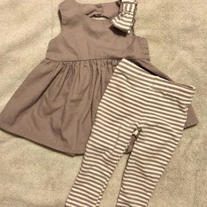 Adorable size 3-6 months Camilla outfit